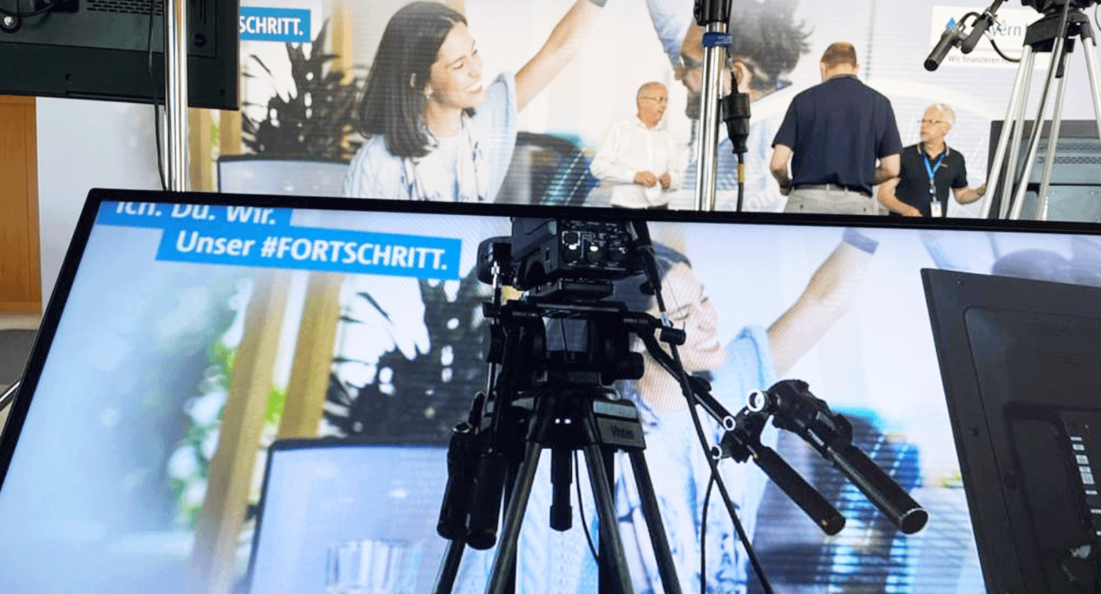 BLAUEPFERDE_Muenchen_Agentur_monitor